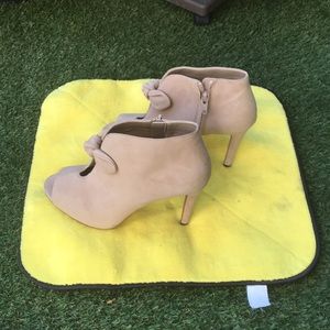 MICHAEL KORS high heel shoes